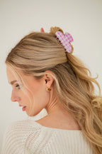 Daisy Checked Claw Clip