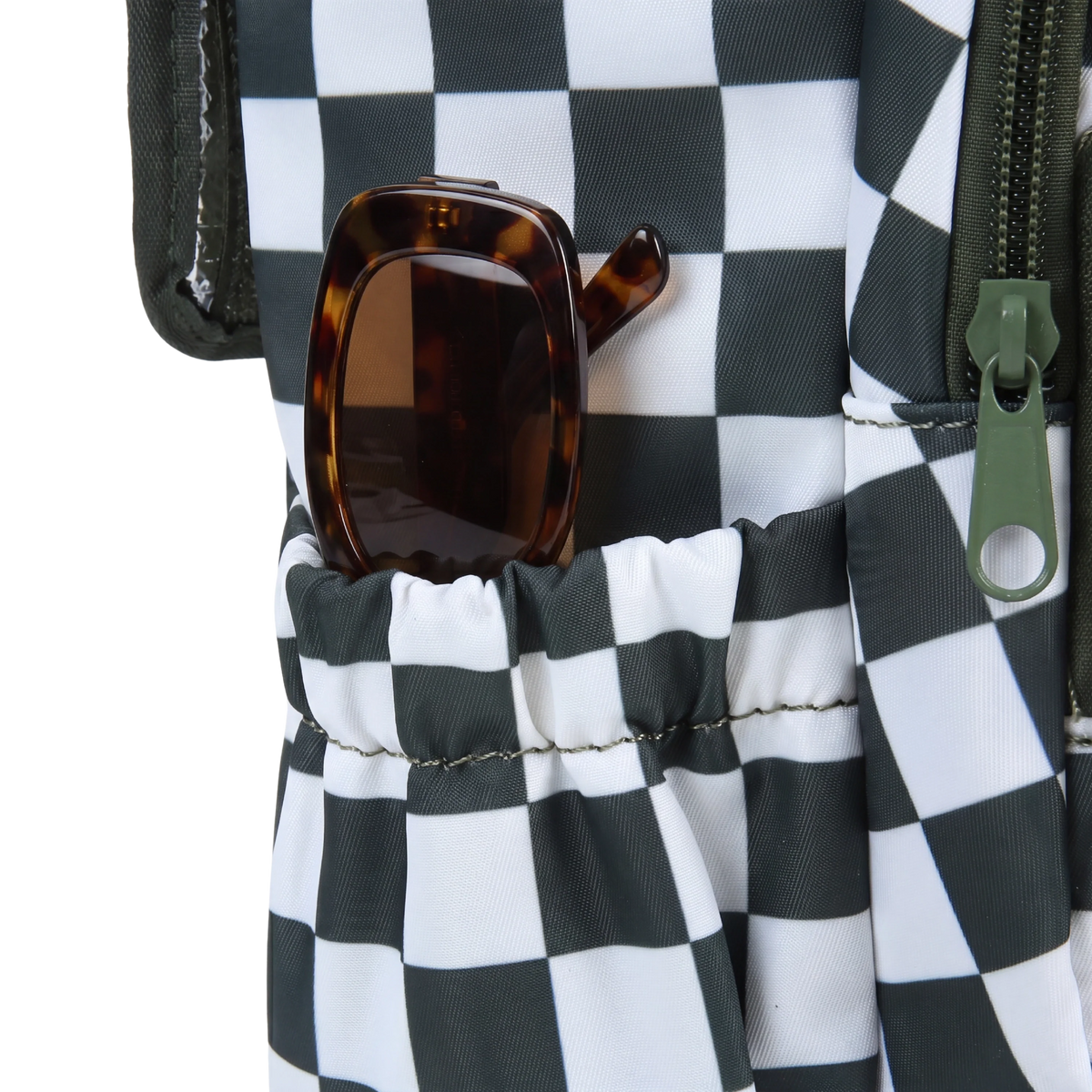 Sippy -?The Hands-Free Bottle Sling