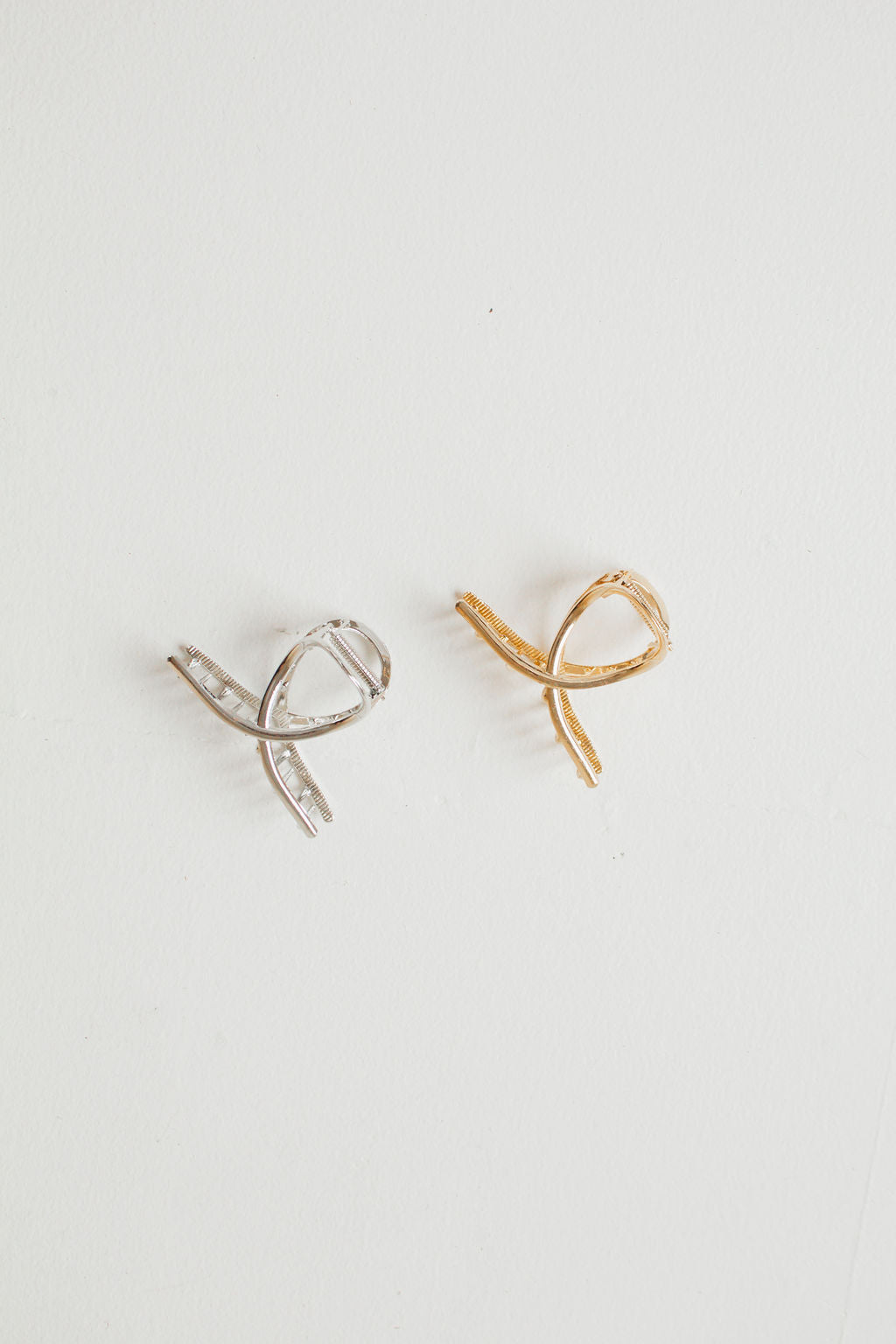Mini Metal Loop Claw Clip