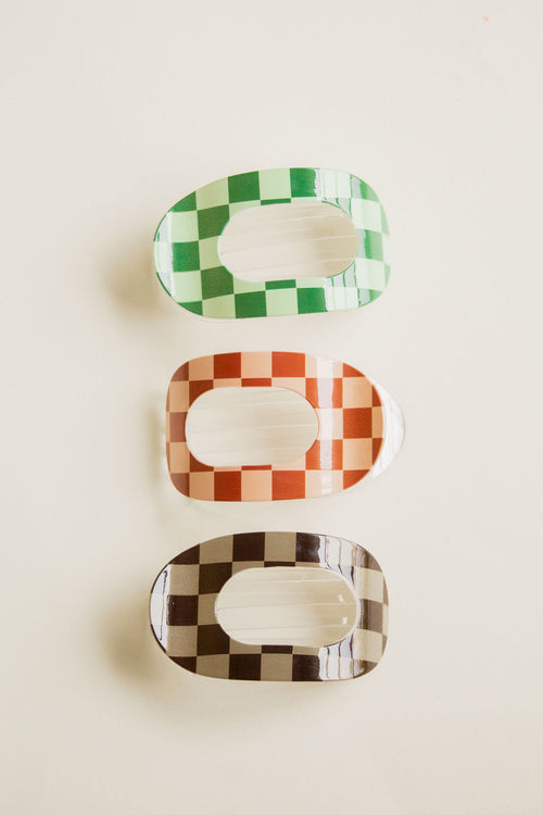 Checkered Circle Cutout Flat Claw Clip