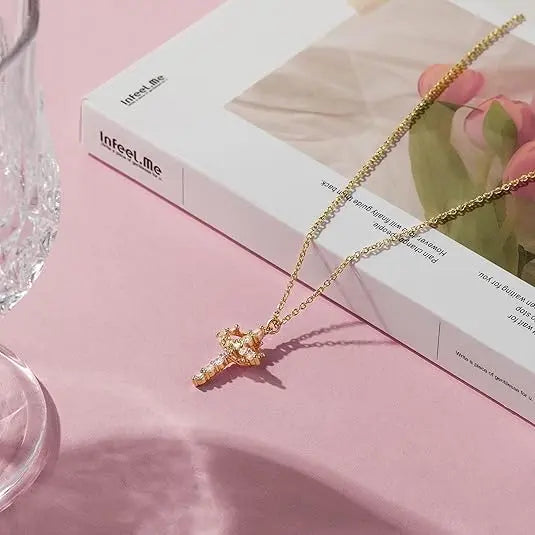 Simple Crown & Cross Pendant Choker Necklace
