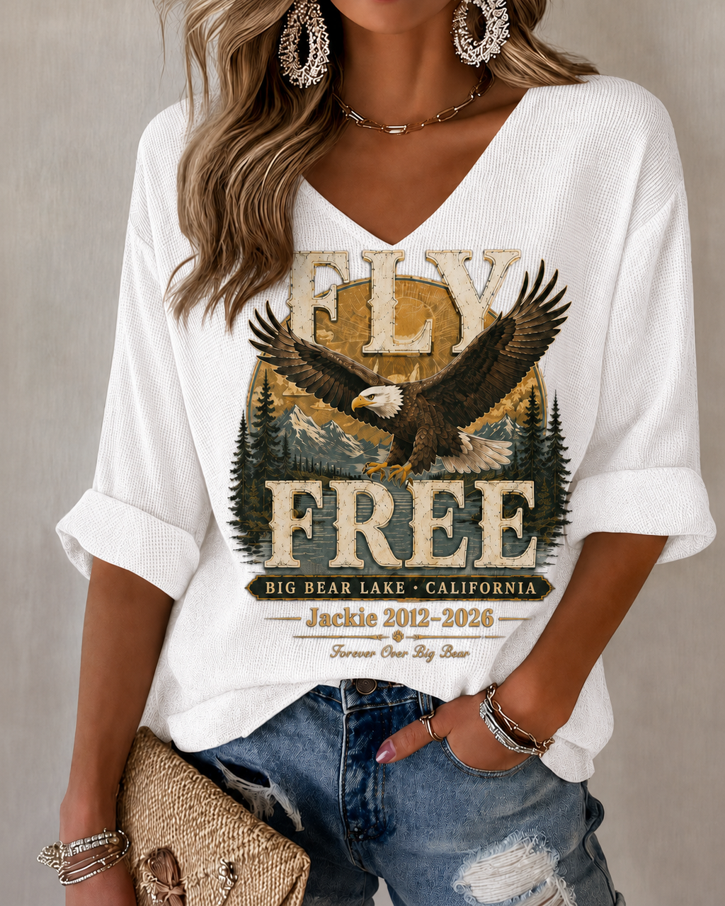 Women'S V-Neck Retro Forever Free Jackie Print T-Shirt