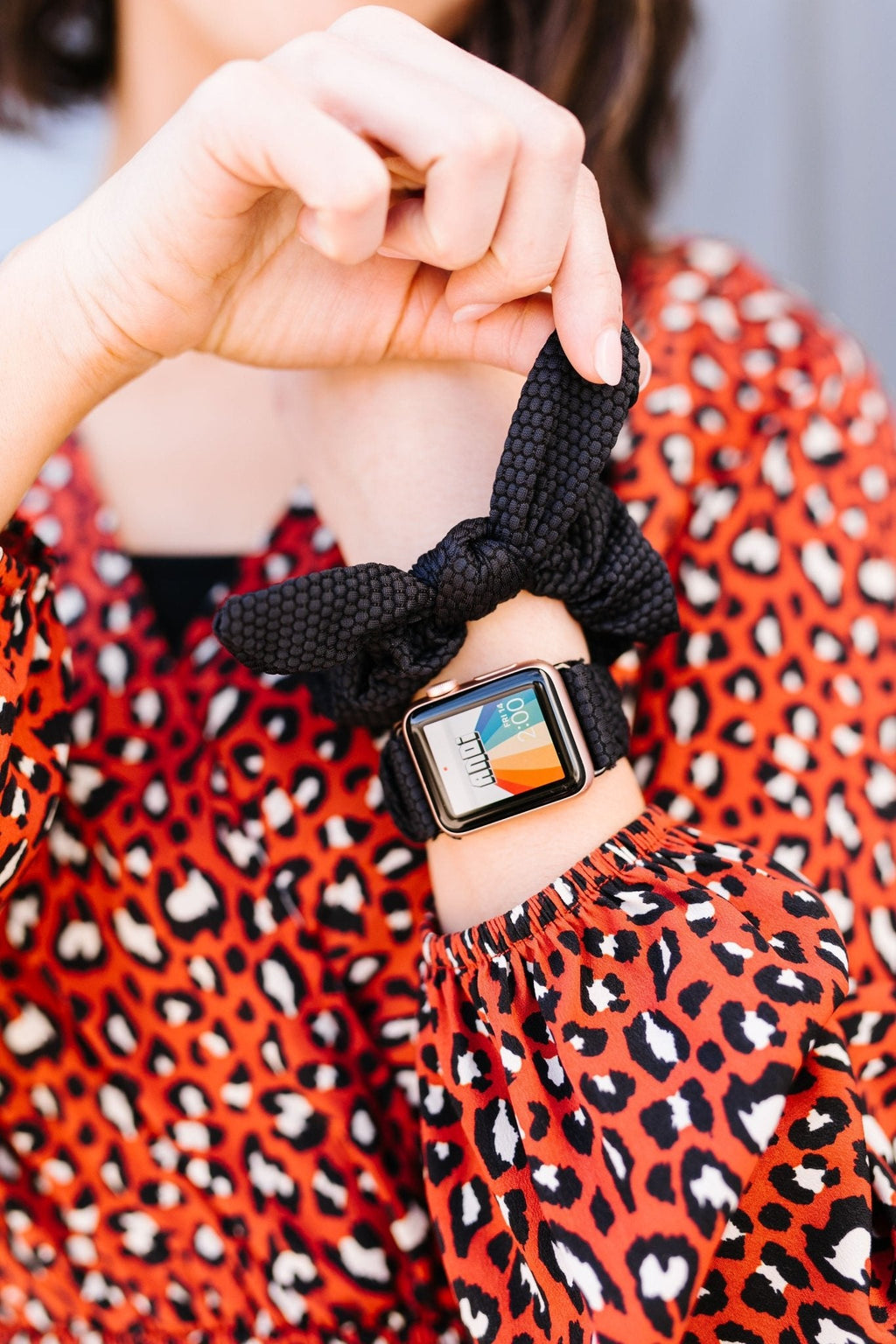 Hexagon Athletic Scrunchie in Black