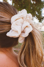 Magnolia Jumbo Scrunchie